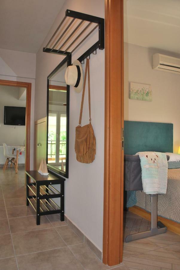 Cornelia Apartment Palaiontsiflikion Ngoại thất bức ảnh
